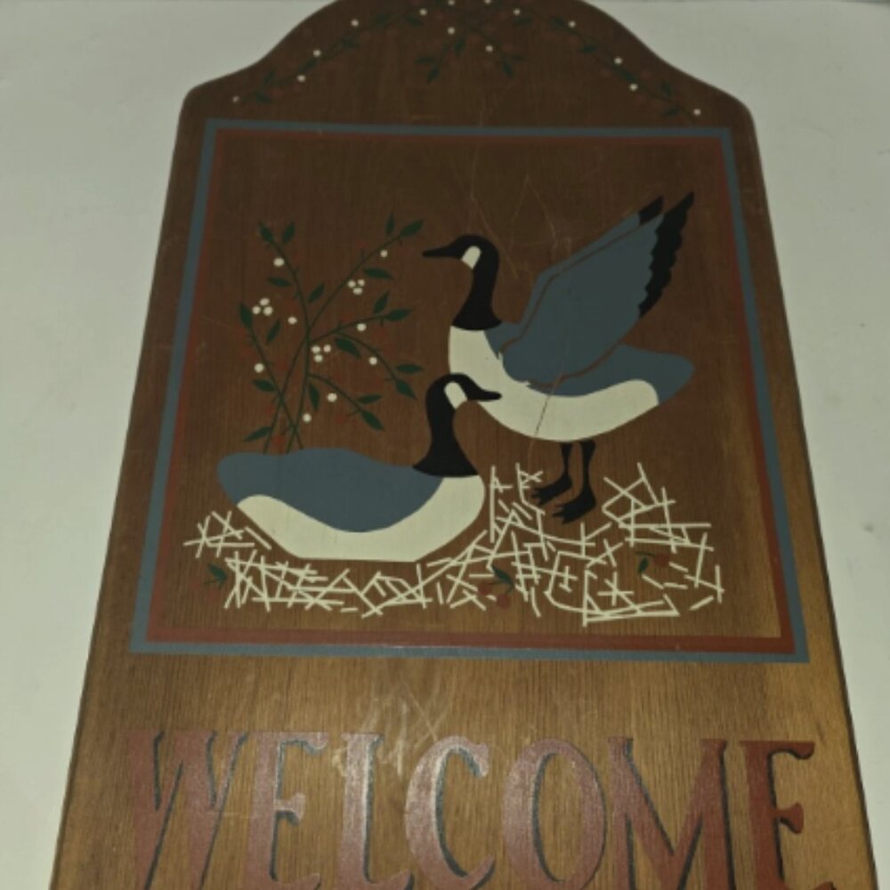 Wooden Canadian Goose Welcome Wall Plaque Vintage Decor